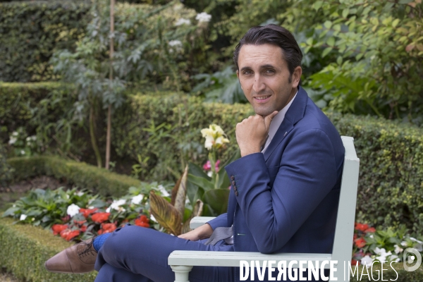 Julien aubert/candidat a la presidence de lr