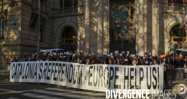 Barcelone :Referendum J-5