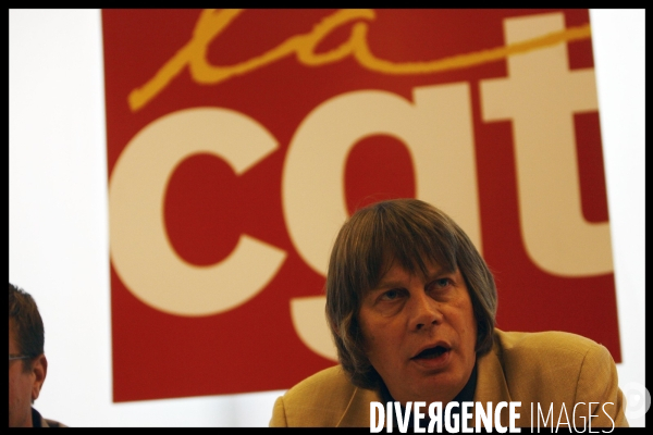 Conference de presse de la cgt a montreuil avant le debut de la greve.