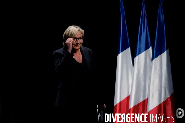 Journée des élus du front national / Marine le Pen