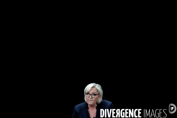 Journée des élus du front national / Marine le Pen