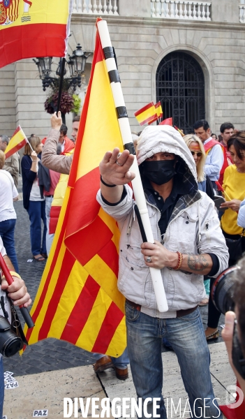 Barcelone 30-09 Manifestation Anti indépendantiste de la droite et de l extrème droite