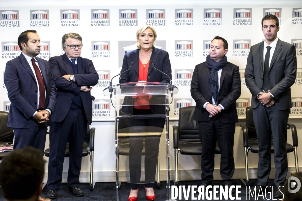 Conférence de presse de Marine LE PEN à l Assemblée Nationale.