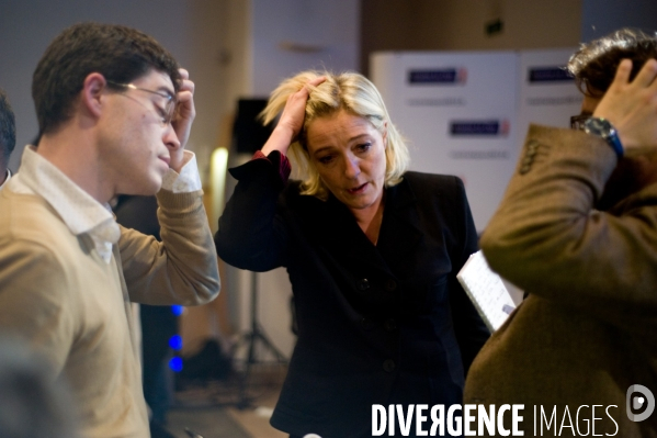 Marine Le Pen: conférence sur l économie, Paris, 25/01/2012