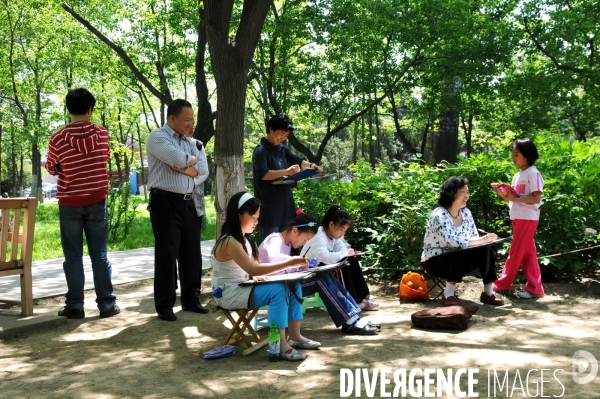 Le parc pékinois Ditan, ambiances