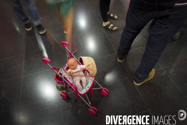 Barcelone :Ecole bureau de vote occupe