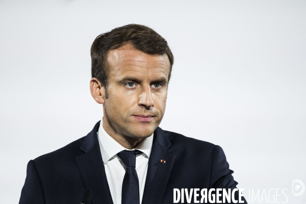 Remerciements du Président de la République Emmanuel MACRON aux forces mobilisées contre les feux de forêt et les ouragans.