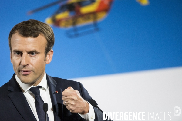 Remerciements du Président de la République Emmanuel MACRON aux forces mobilisées contre les feux de forêt et les ouragans.