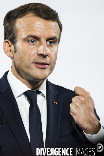 Remerciements du Président de la République Emmanuel MACRON aux forces mobilisées contre les feux de forêt et les ouragans.