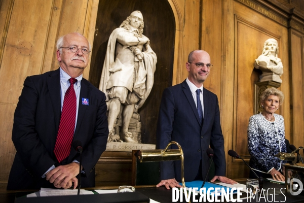 Lancement de la campagne de mobilisation pour le livre et la lecture : « Ensemble pour un pays de lecteurs » à l Académie Française.