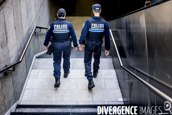Lyon : patrouille de la Police Municipale.