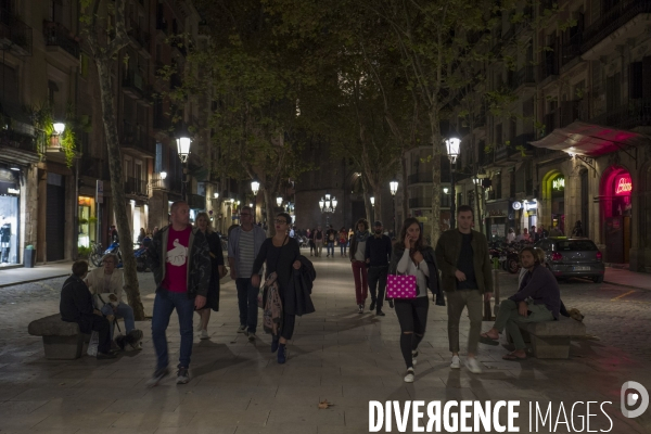 Barcelone :Pendant la crise, La vie continue