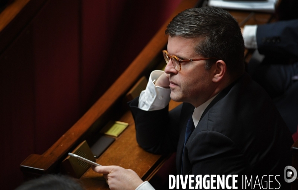 Questions aux gouvernement