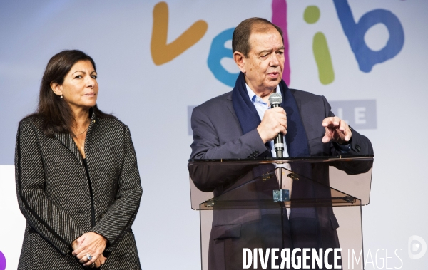 Anne Hidalgo et Patrick Ollier présentent le nouveau Velib  Métropole.