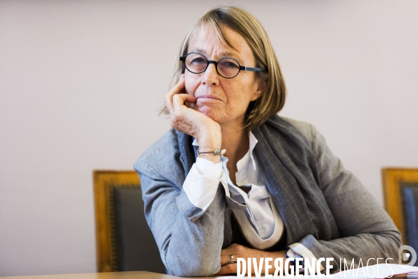 La ministre de la culture Françoise NYSSEN à l école des Beaux Arts de Paris.