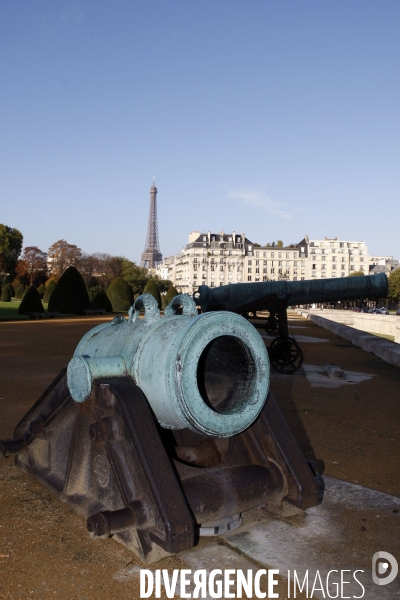 Paris et la Tour Eiffel.