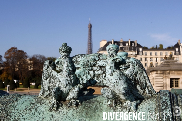 Paris et la Tour Eiffel.