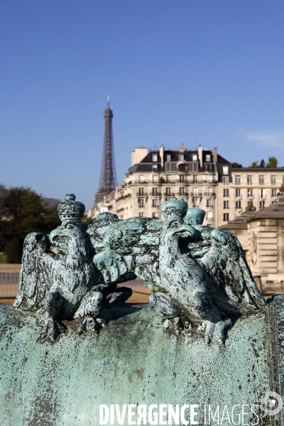 Paris et la Tour Eiffel.