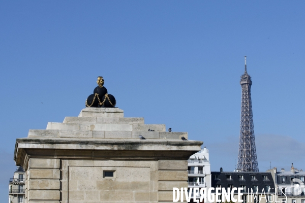 Paris et la Tour Eiffel.