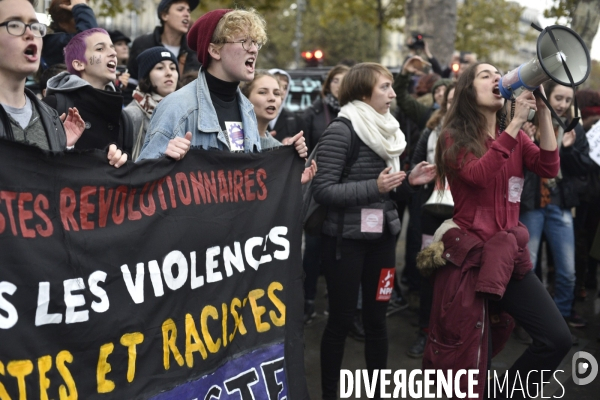 Rassemblement des femmes #MeToo dans la vraie vie, à Paris