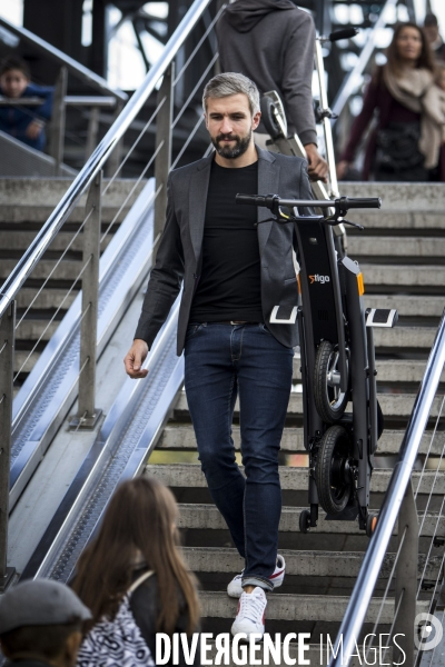 Les parisiens et les moyens de transports alternatifs.