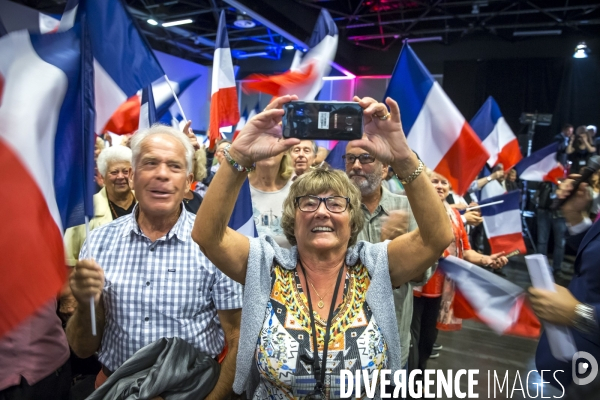 Laurent Wauquiez en campagne sur la Côte d Azur