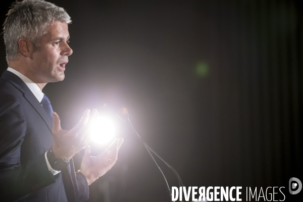 Laurent Wauquiez en campagne sur la Côte d Azur