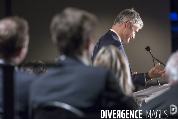 Laurent Wauquiez en campagne sur la Côte d Azur