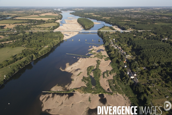 Survol du Val de Loire