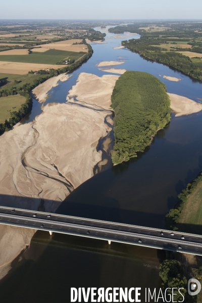 Survol du Val de Loire