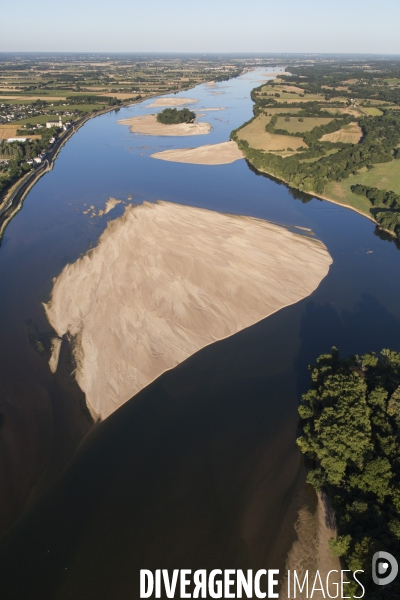 Survol du Val de Loire