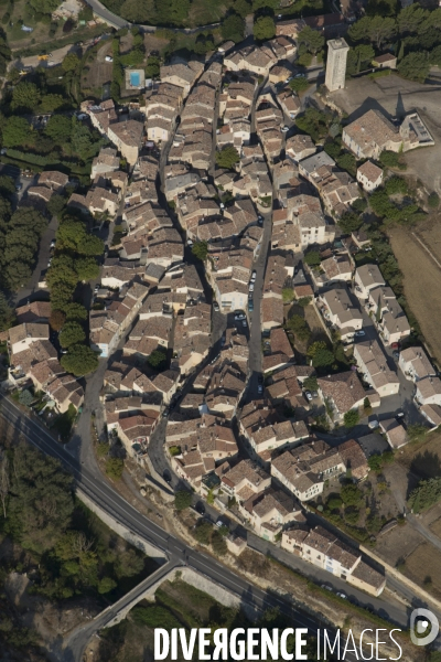 Vue aérienne de Gréoux-les-Bains et Saint-Martin-de-Brômes