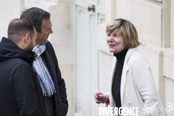 Michèle Mimi MARCHAND dans la cour du Palais de l Elysée