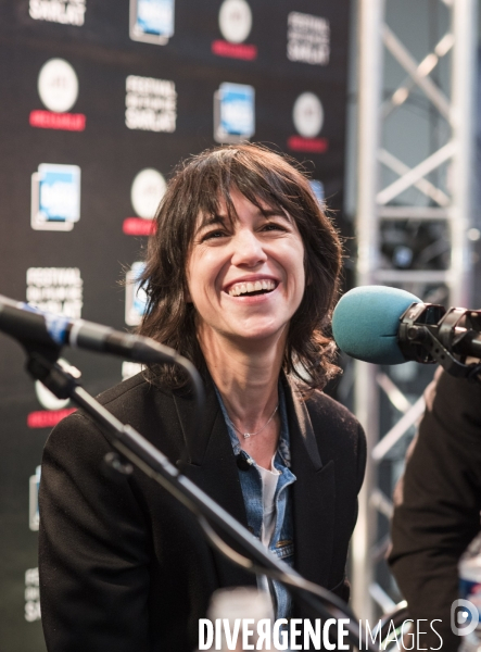 Le film LA PROMESSE DE L AUBE de Eric Barbier, avec Charlotte Gainsbourg et Pierre Niney.