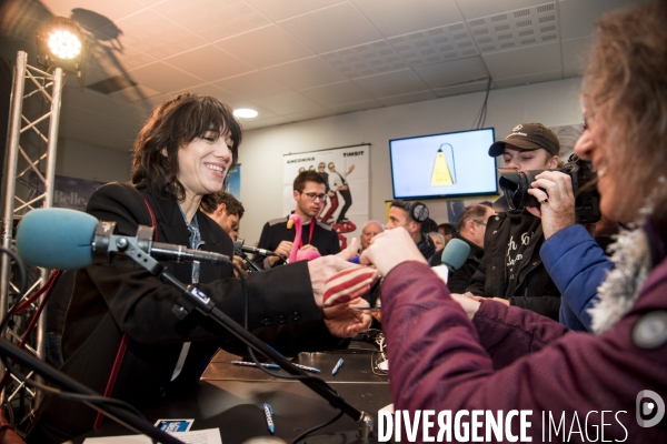 Le film LA PROMESSE DE L AUBE de Eric Barbier, avec Charlotte Gainsbourg et Pierre Niney.
