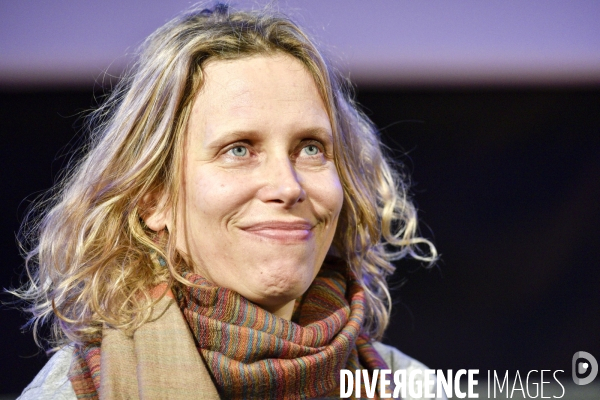 Film La fête est finie, de la réalisatrice Marie GAREL-WEISS avec Clémence Boisnard et Zita Hanrot.