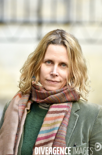 Film La fête est finie, de la réalisatrice Marie GAREL-WEISS avec Clémence Boisnard et Zita Hanrot.