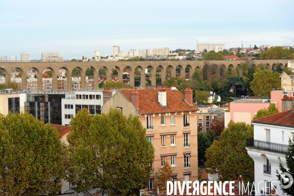 L aqueduc de la Vanne dans le paysage de la banlieue sud