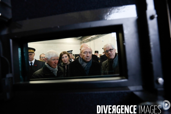 Visite de Gérard Collomb, Ministre de l Intérieur dans les locaux du RAID