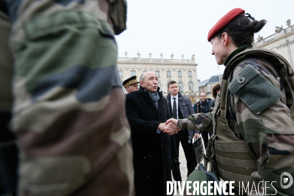 Visite de Gérard Collomb, Ministre de l Intérieur dans les locaux du RAID