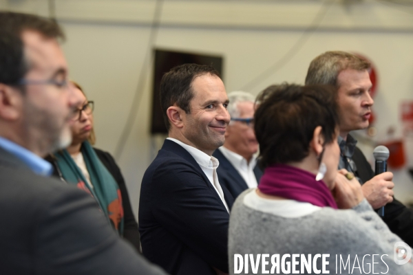 Fondation de Générations autour de Benoît Hamon