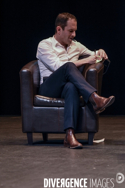 Fondation de Générations autour de Benoît Hamon