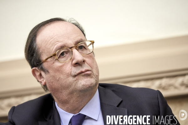 François Hollande au colloque Pierre Mauroy à l Assemblée Nationale