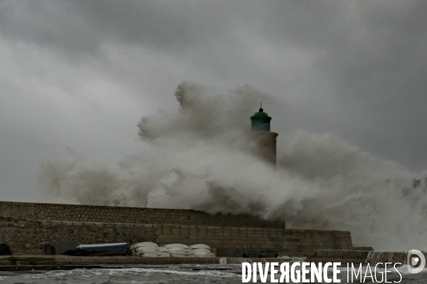 Tempete sur cassis