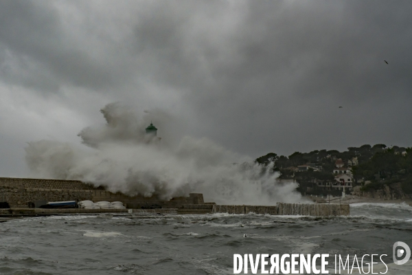 Tempete sur cassis