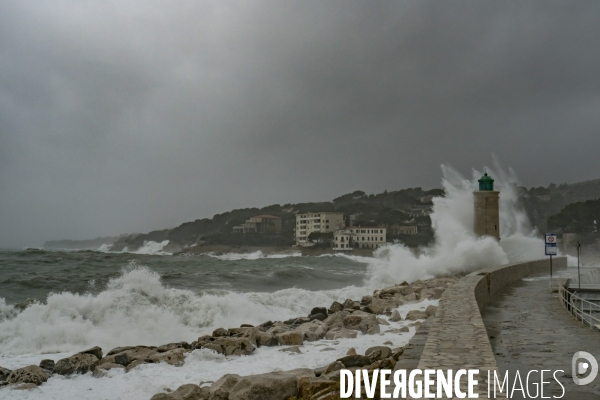 Tempete sur cassis