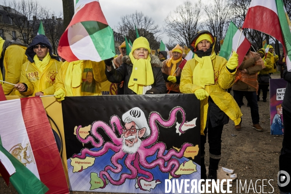 Manifestation contre le regime des ayatollahs iraniens