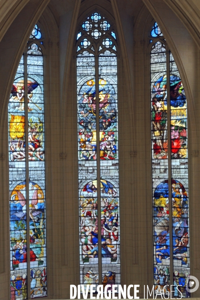 Apres 15 ans de travaux, la Sainte - Chapelle de Vincennes est restauree