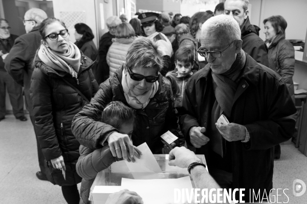 Catalogne. Election des députés au parlement.