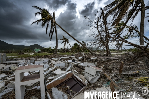 Vision d apocalypse après le passage de l ouragan Irma à St-martin